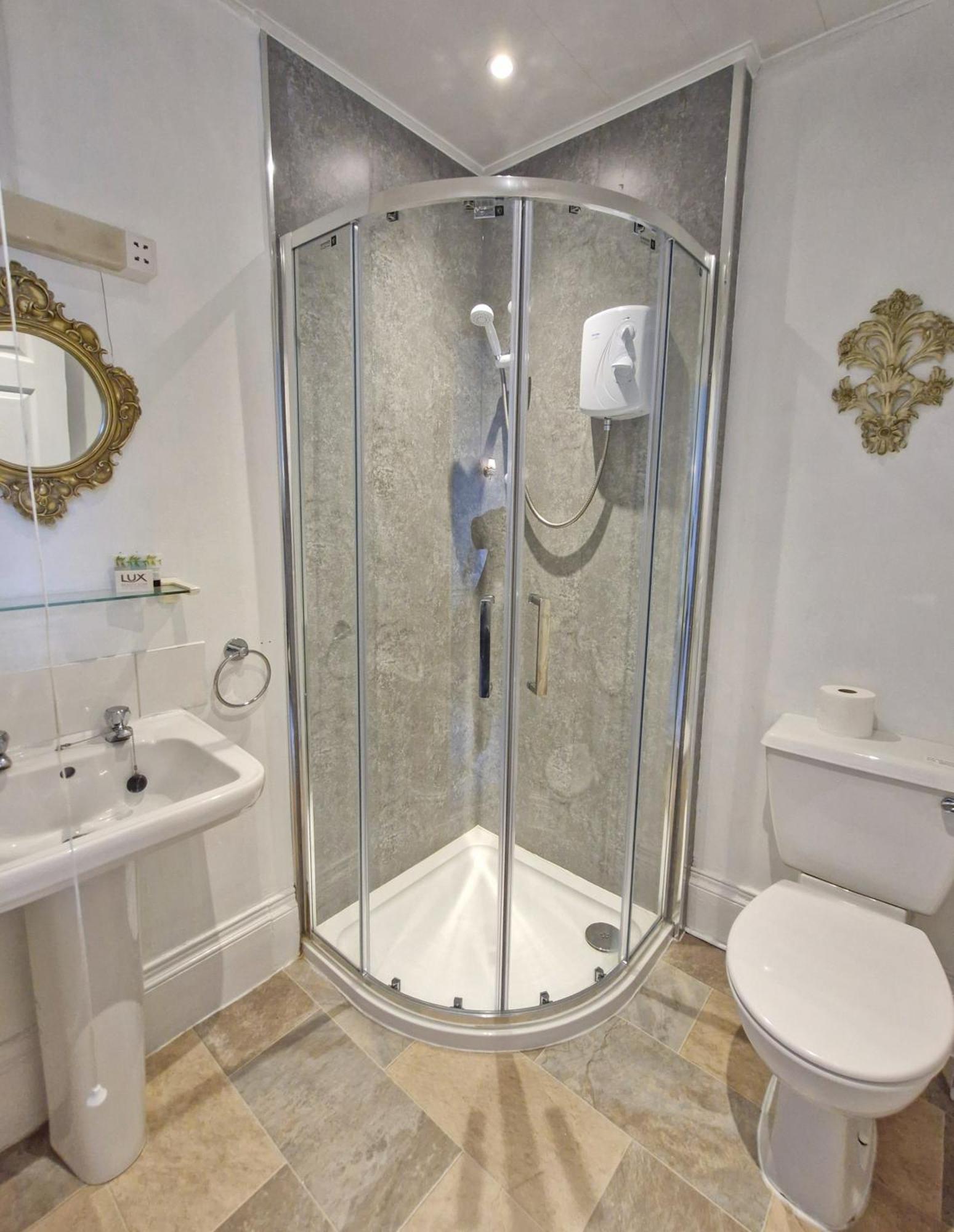 Wharton Arms Hotel Skelton  Екстер'єр фото
